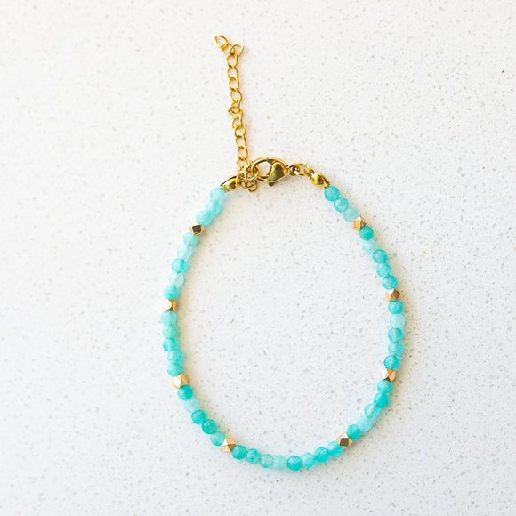 Bracelet Beautiful Amazonite Gemstone Beaded Bracelet Teal Turquoise color CUTE - Picture 2 of 6